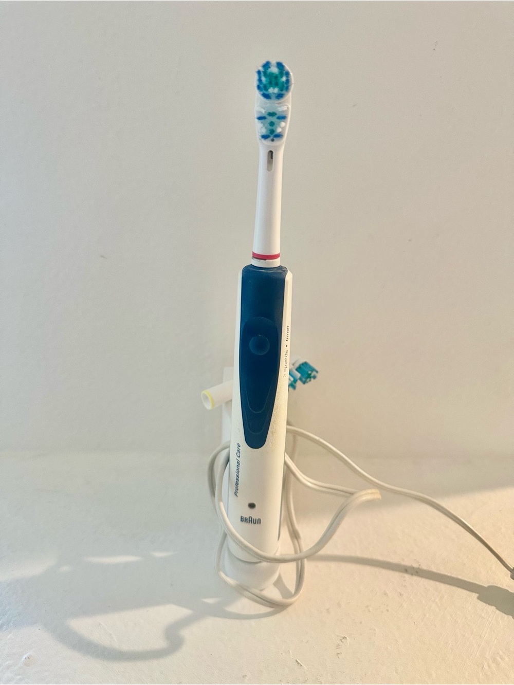 Braun Electric Rechargeable Toothbrush
